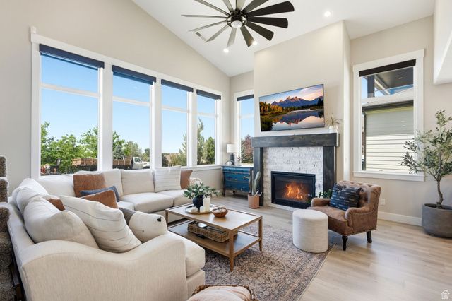 4762 S 1575 E, Ogden, UT 84403