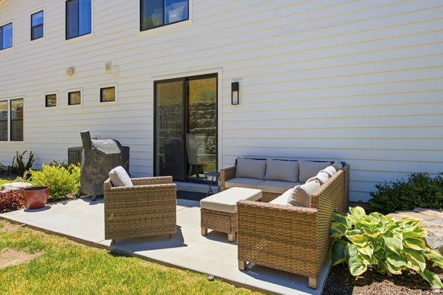 4762 S 1575 E, Ogden, UT 84403