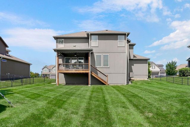 21803 W 46th Terrace, Shawnee, KS 66226