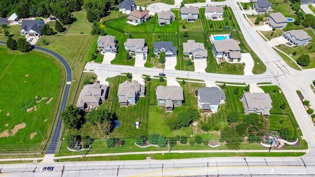21803 W 46th Terrace, Shawnee, KS 66226