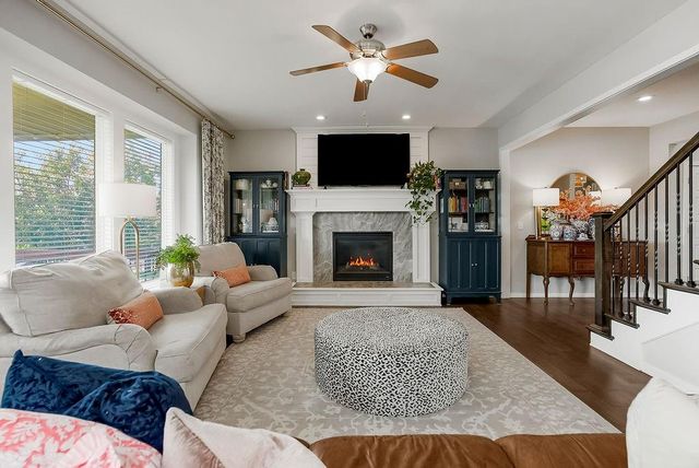 21803 W 46th Terrace, Shawnee, KS 66226