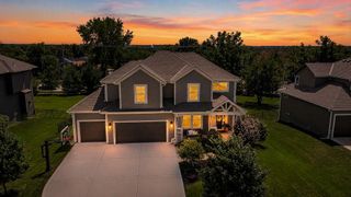 21803 W 46th Terrace, Shawnee, KS 66226