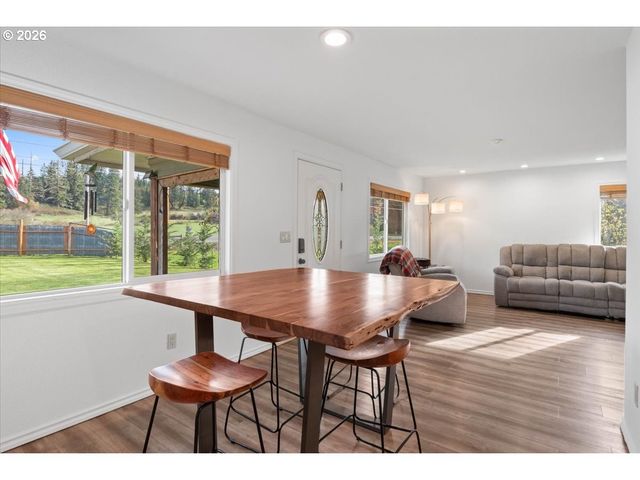 18191 S HIGHWAY 211, Molalla, OR 97038