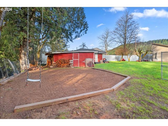 18191 S HIGHWAY 211, Molalla, OR 97038