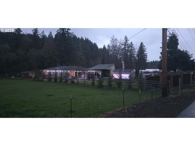 18191 S HIGHWAY 211, Molalla, OR 97038