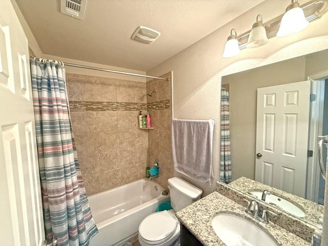 100 Orvieto CV, Liberty Hill, TX 78642