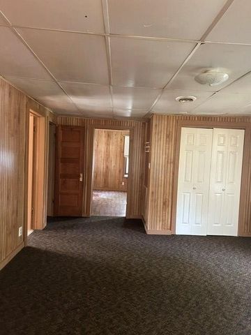 232 Natchez Trace Rd, Camden, TN 38320