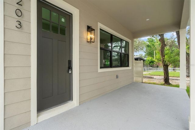 5203 N 9TH STREET, Tampa, FL 33603