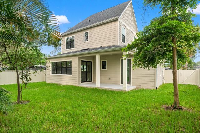 5203 N 9TH STREET, Tampa, FL 33603