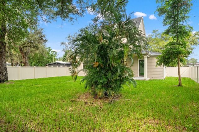 5203 N 9TH STREET, Tampa, FL 33603