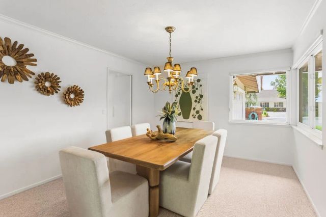 2855 N Shady Glen, Orange, CA 92867