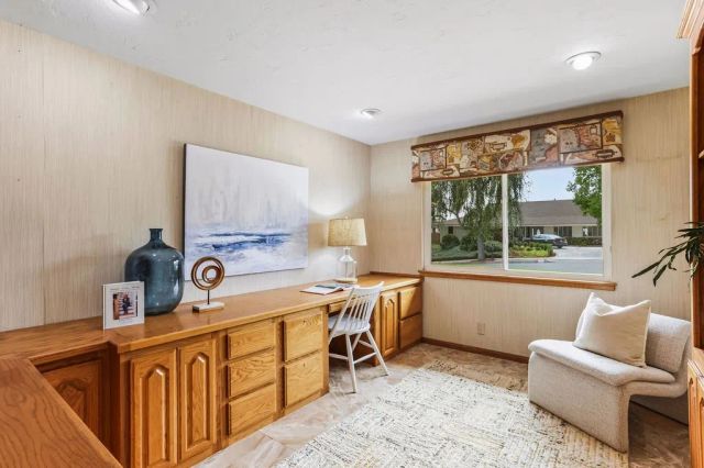 2855 N Shady Glen, Orange, CA 92867
