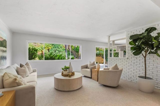 2855 N Shady Glen, Orange, CA 92867