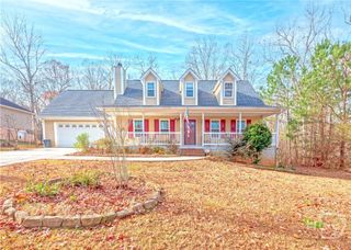 149 Candlestick Drive, Hull, GA 30646