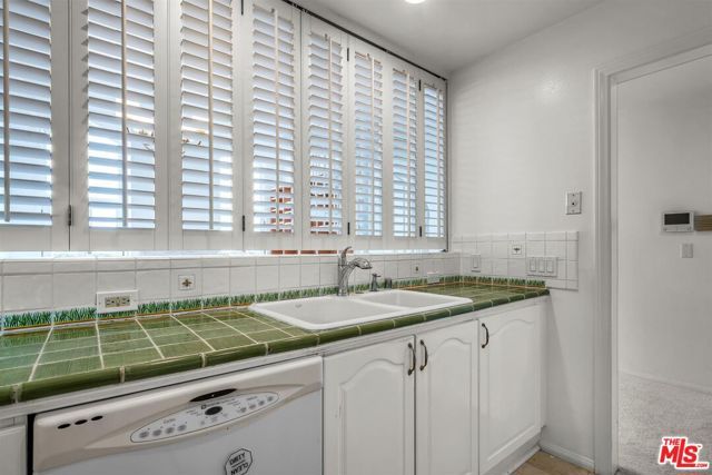 15510 W Sunset Boulevard 304, Los Angeles, CA 90272