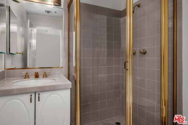 15510 W Sunset Boulevard 304, Los Angeles, CA 90272