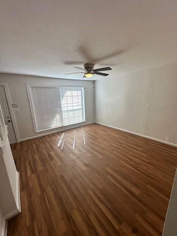 4252 Belle Park Drive 4252, Houston, TX 77072