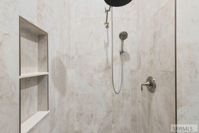 627 S Hidden Valley Road, Rexburg, ID 83440