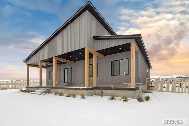 627 S Hidden Valley Road, Rexburg, ID 83440