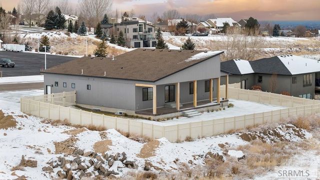 627 S Hidden Valley Road, Rexburg, ID 83440