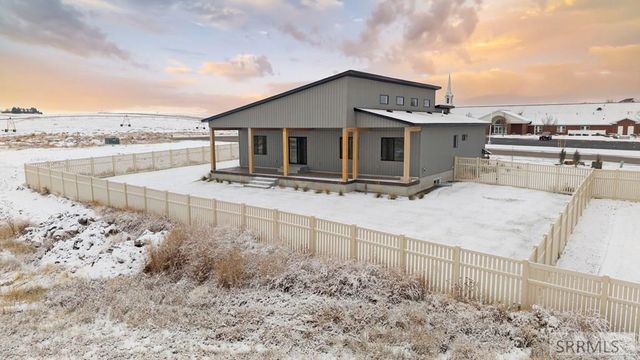 627 S Hidden Valley Road, Rexburg, ID 83440
