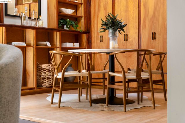 6966 Paso Robles Drive, Oakland, CA 94611