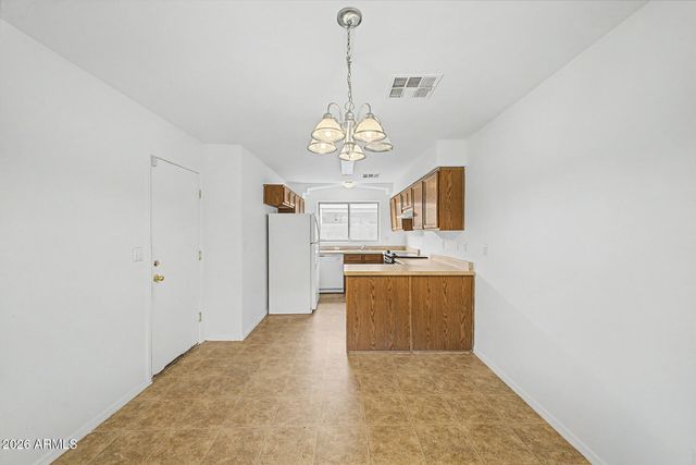 134 W DESERT Lane, Phoenix, AZ 85041