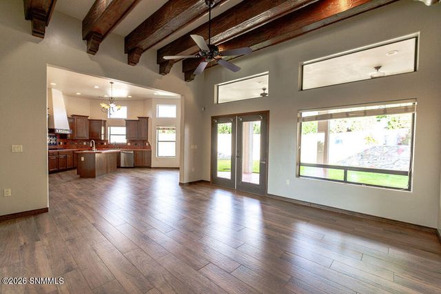 3522 Omaha Court, Las Cruces, NM 88005