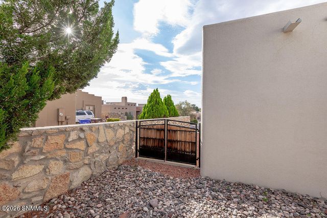 3522 Omaha Court, Las Cruces, NM 88005