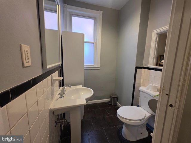 1210 PENNSYLVANIA AVE SE, Washington, DC 20003