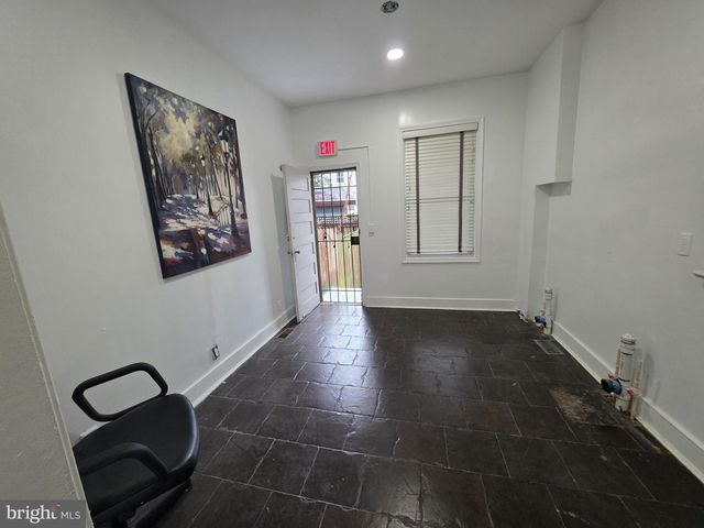 1210 PENNSYLVANIA AVE SE, Washington, DC 20003