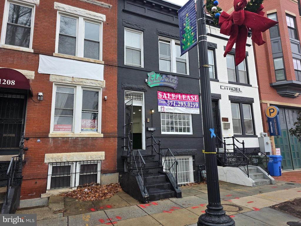 1210 PENNSYLVANIA AVE SE, Washington, DC 20003