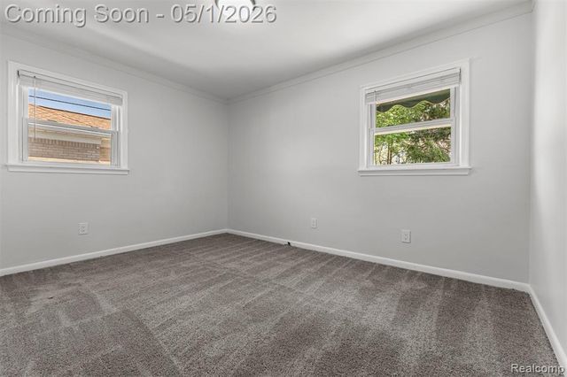 6840 Kingsbury Street, Dearborn Heights, MI 48127