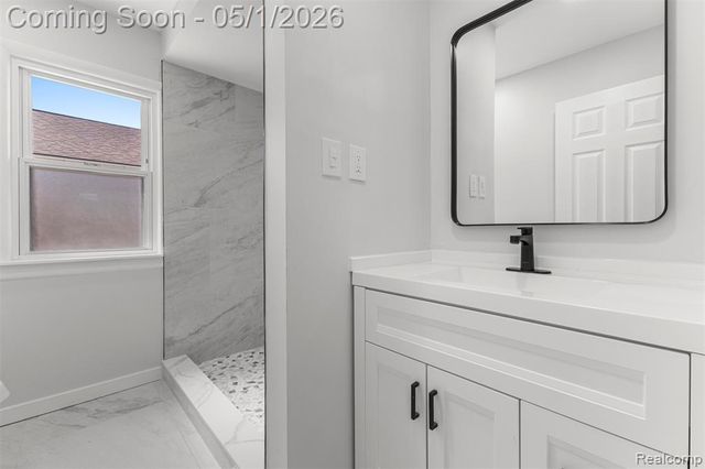 6840 Kingsbury Street, Dearborn Heights, MI 48127