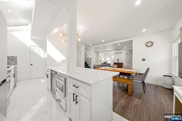 332 Allaire Avenue, Leonia, NJ 07605