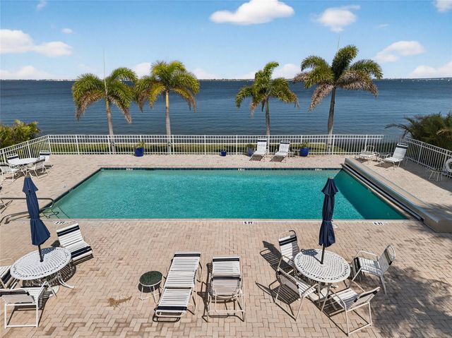 1750 JAMAICA WAY 311, Punta Gorda, FL 33950