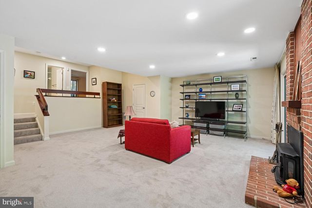 7529 BRADLEY BLVD, Bethesda, MD 20817