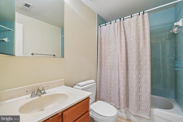 7529 BRADLEY BLVD, Bethesda, MD 20817