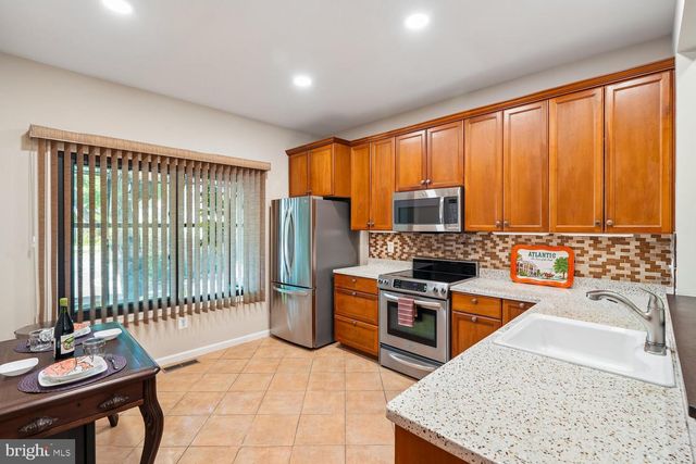 7529 BRADLEY BLVD, Bethesda, MD 20817