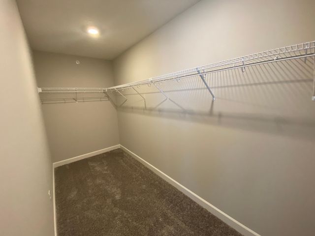 206 Jean Avenue N, Lake Elmo, MN 55042