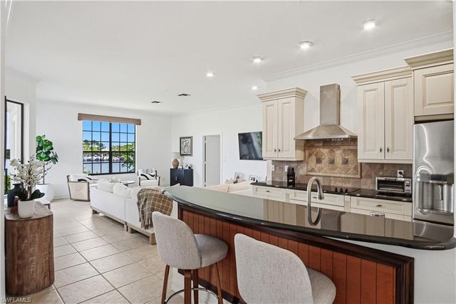 201 San Mateo DR, Bonita Springs, FL 34134