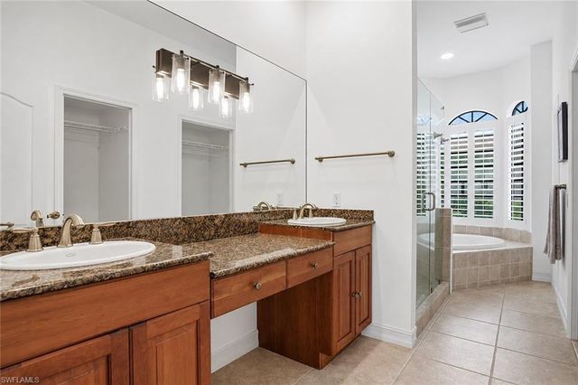201 San Mateo DR, Bonita Springs, FL 34134