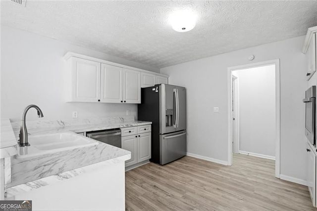 317 New Echota Way, Woodstock, GA 30189