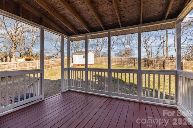 10737 Osprey Drive, Charlotte, NC 28226