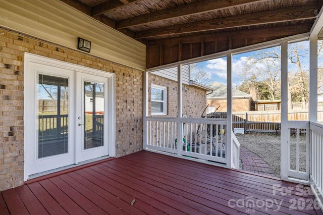 10737 Osprey Drive, Charlotte, NC 28226