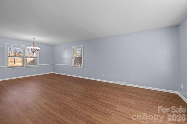 10737 Osprey Drive, Charlotte, NC 28226