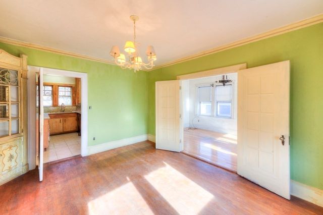 24 Hadwen Road, Worcester, MA 01602