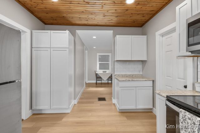 107 E Congress Street, Belding, MI 48809