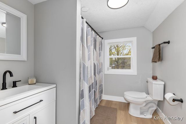 107 E Congress Street, Belding, MI 48809