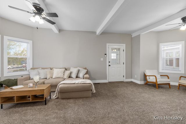 107 E Congress Street, Belding, MI 48809